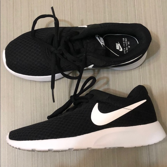 Nike Shoes - Sneakers